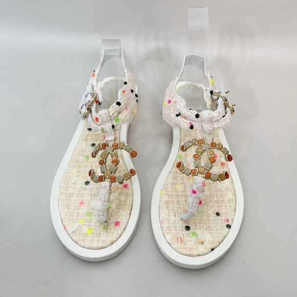 Chanel CC Logo Tweed Sandals - Picture 1 of 8